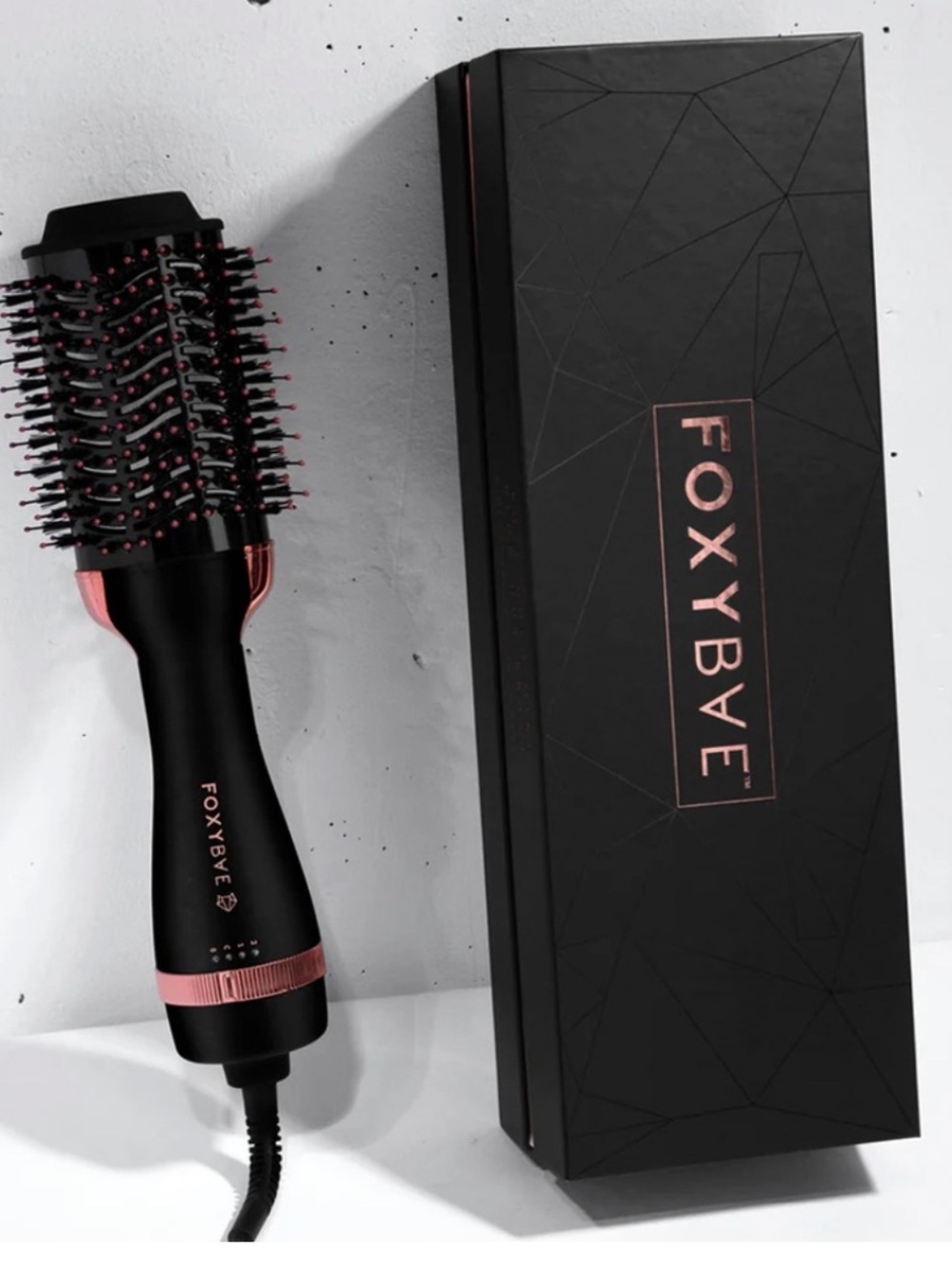 FoxyBae Rose Gold Blowout Dryer Brush BRAND NEW IN BOX